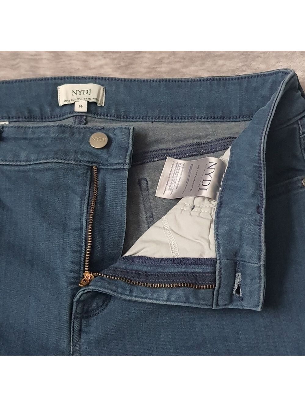 NYDJ Monroe Crop Jeans Stretch Cuffed Womens 14 Blue Jeans - Picture 4 of 15